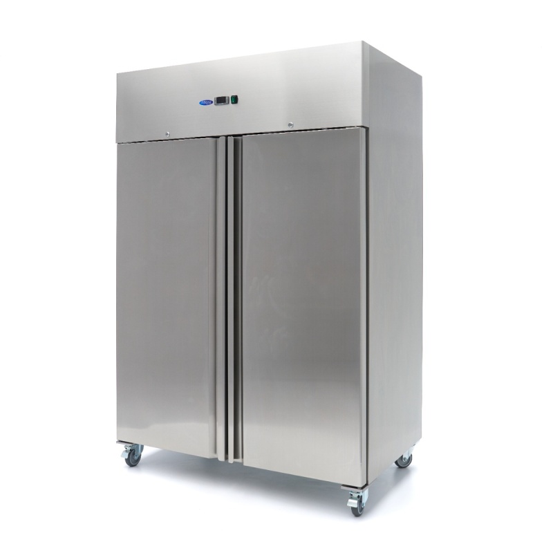 Külmik – 1200 L – 6 reguleeritavat riiulit (2/1 GN) – roostevaba – ratastel