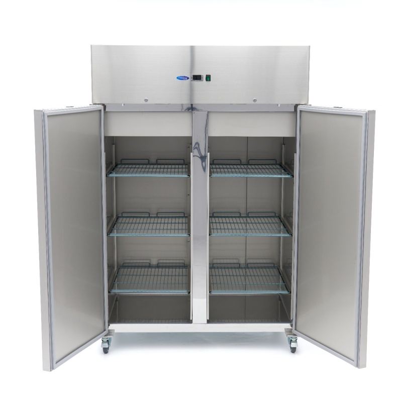 Külmik – 1200 L – 6 reguleeritavat riiulit (2/1 GN) – roostevaba – ratastel