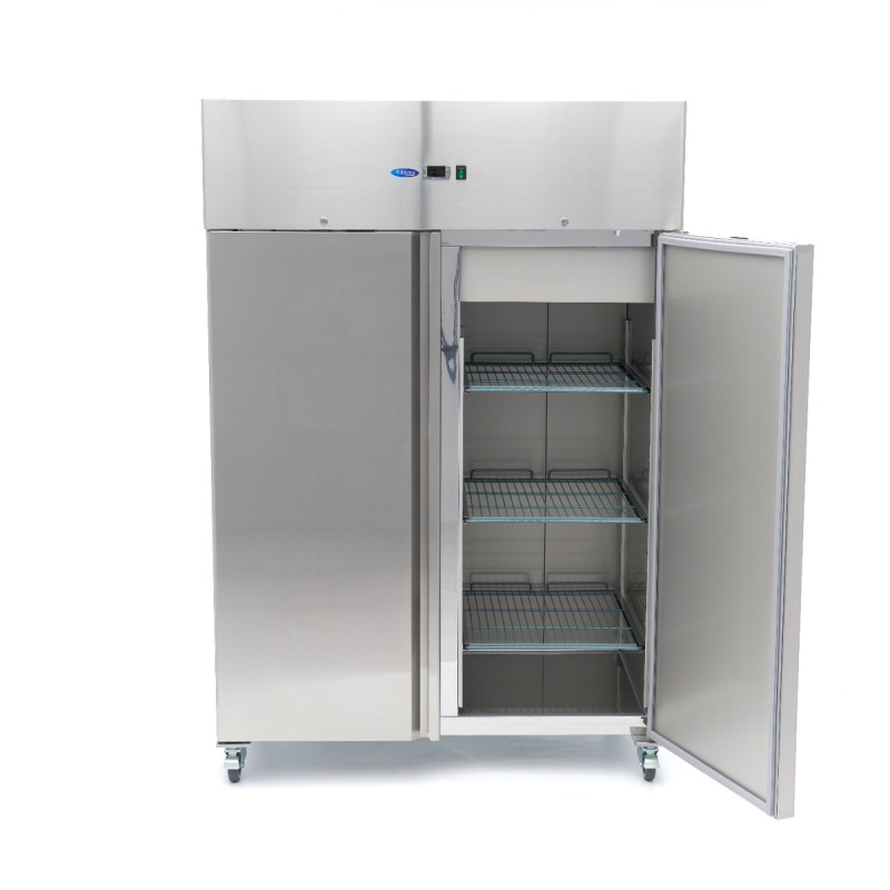Külmik – 1200 L – 6 reguleeritavat riiulit (2/1 GN) – roostevaba – ratastel