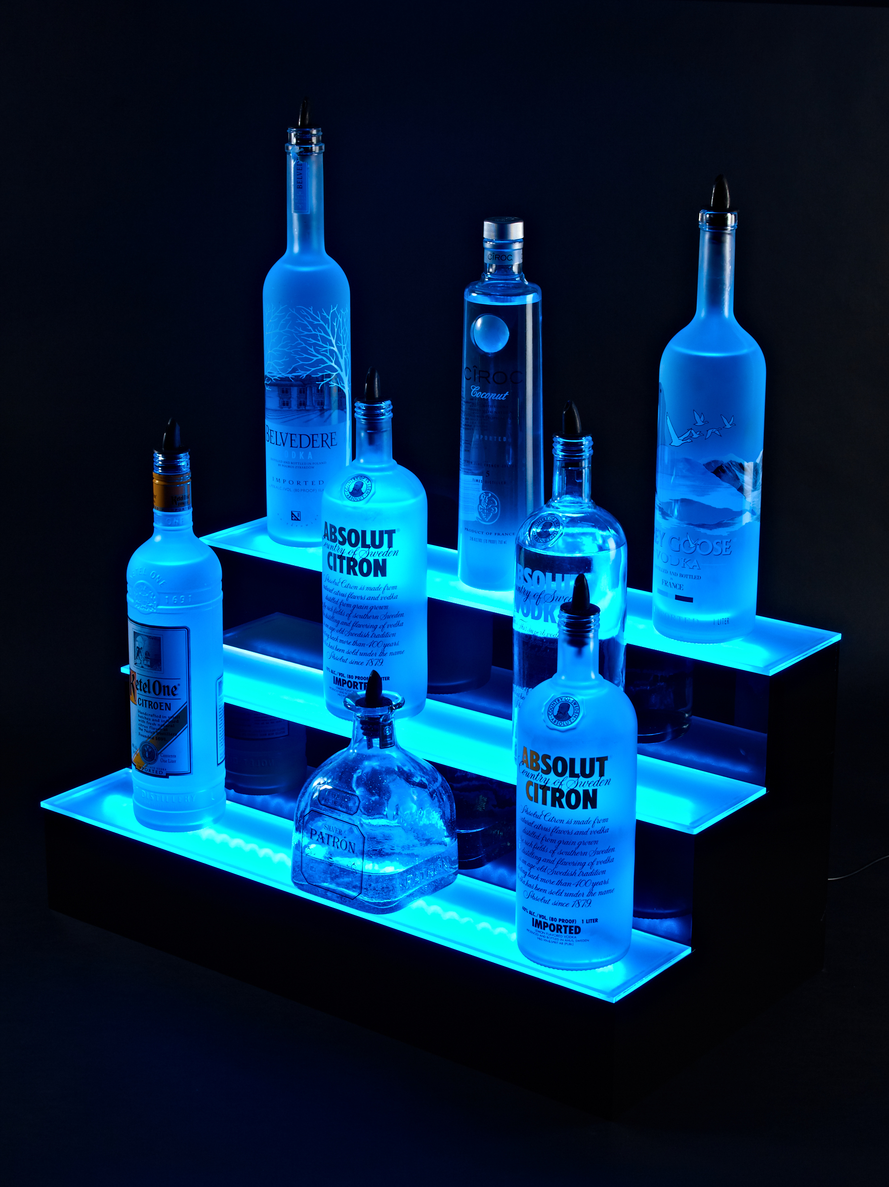 LED-valgustusega pudeliriiul, 3-tasandiline, 60 cm