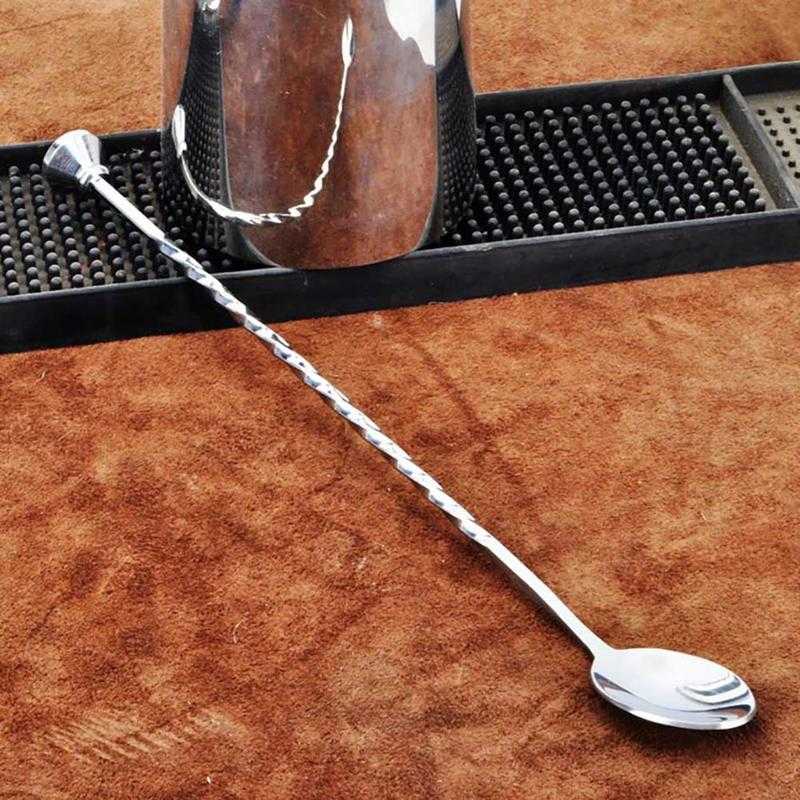 Baarilusikas muddleriga