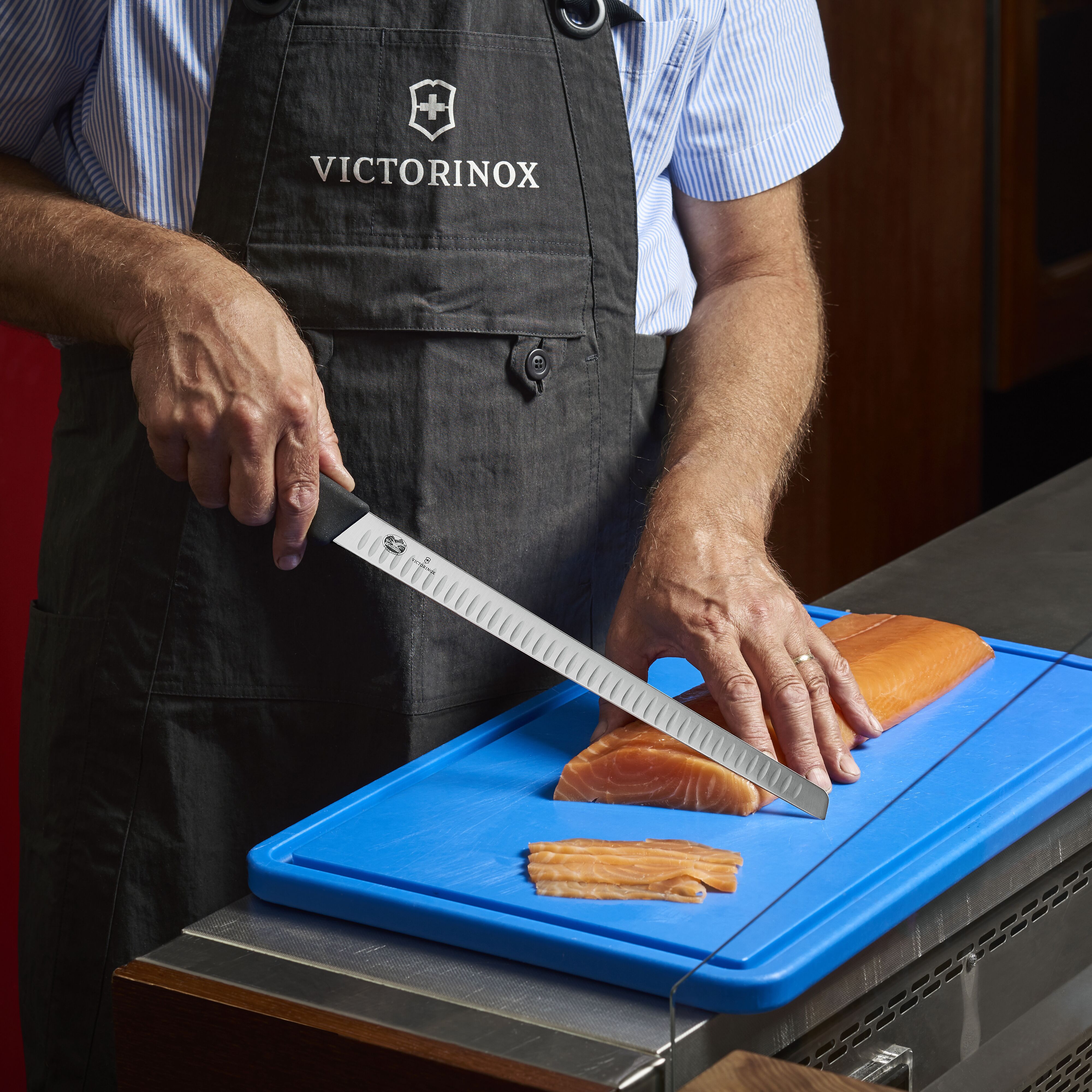 VICTORINOX Fibrox lõhenuga 30 cm
