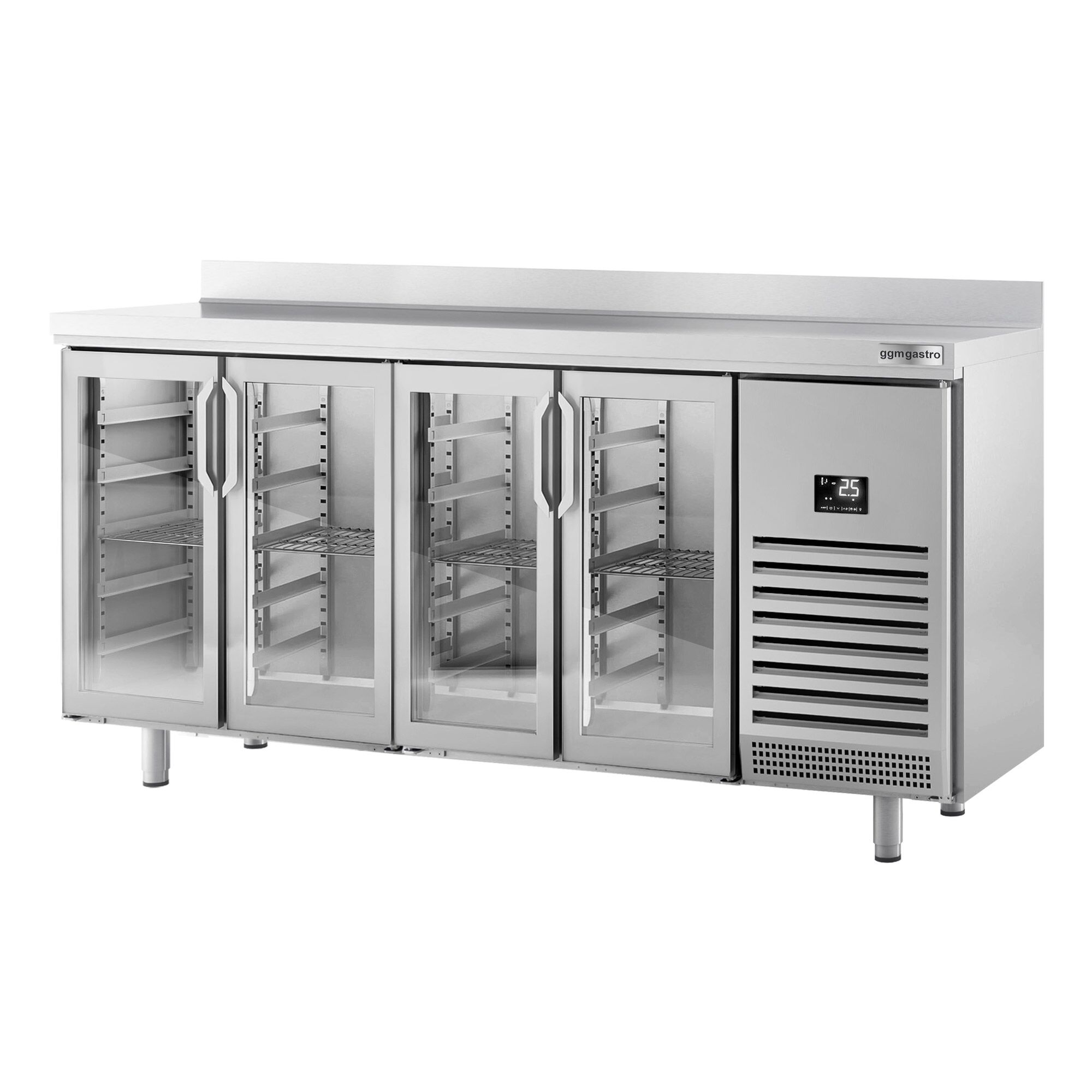 Baarikülmik, 630 L, 4 klaasust
