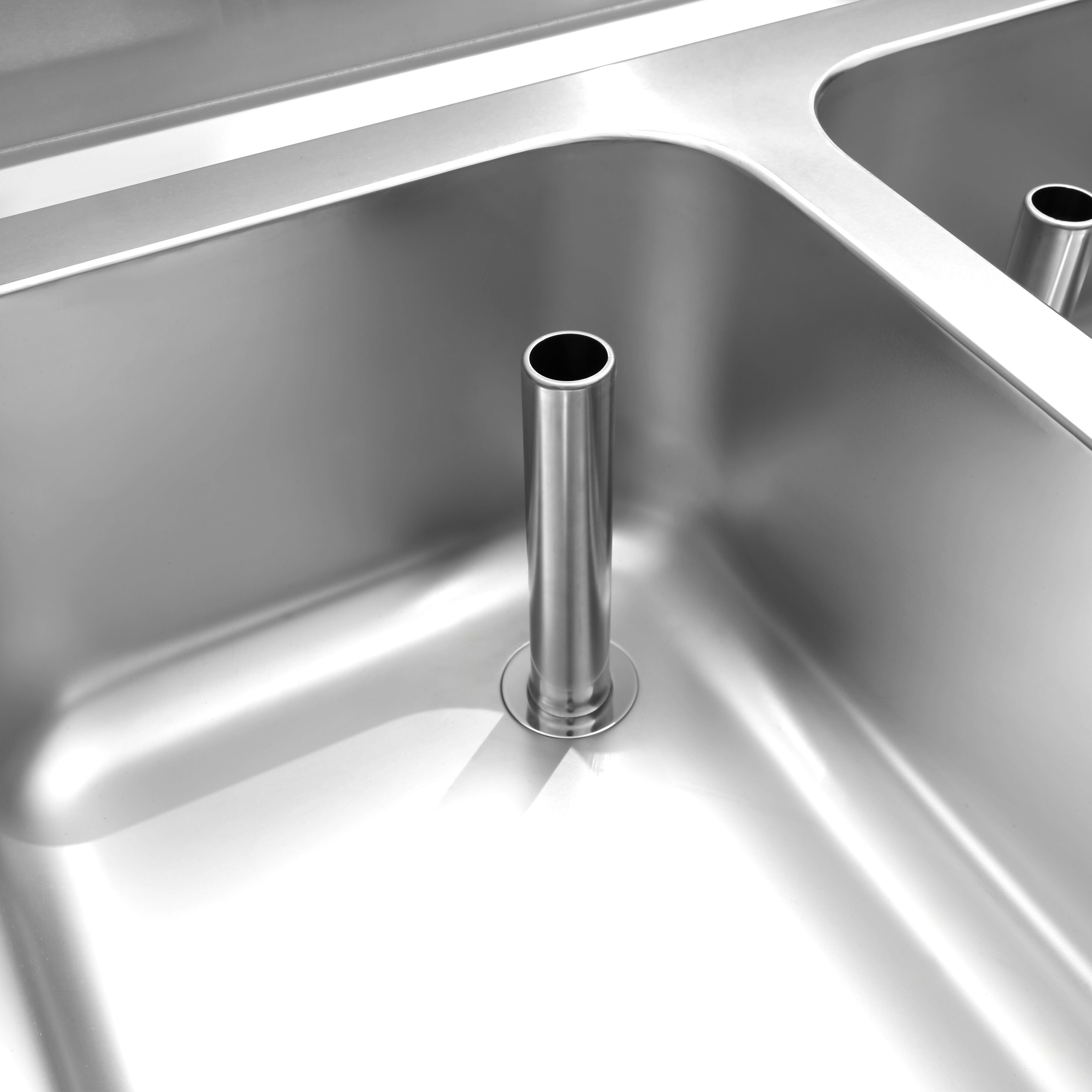 Eelpesulaud 1600x700 mm – 2 valamut vasakul