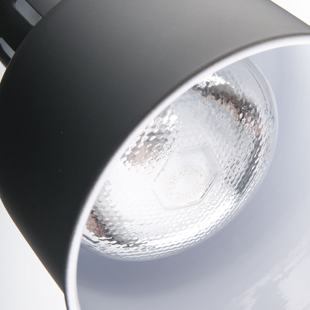 Must rippuv soojenduslamp