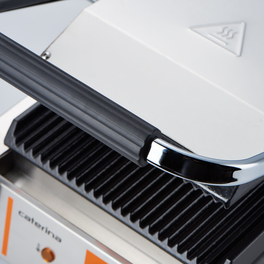 Ühekordne ribiline kontaktgrill 1,8 kW